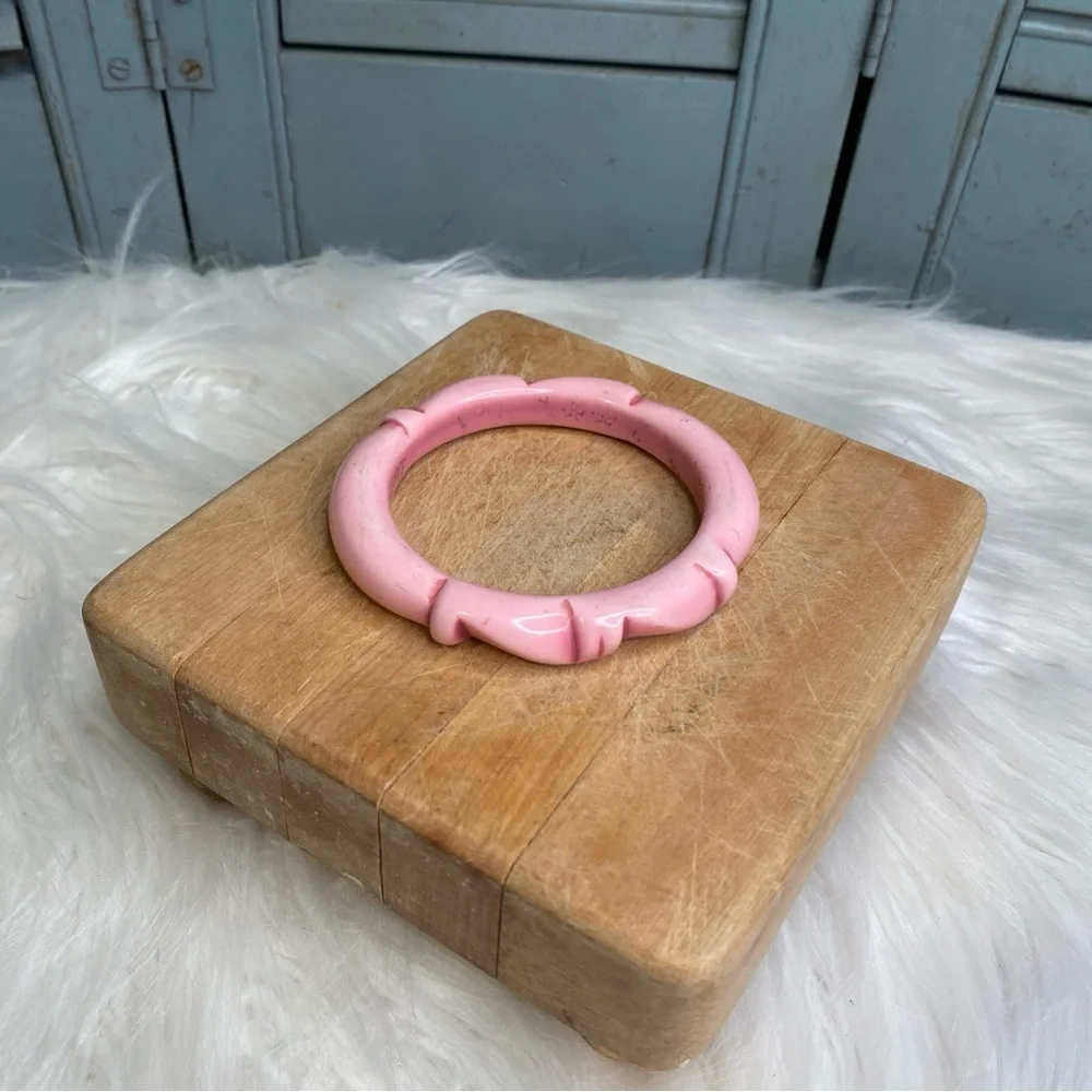 Vintage Signed Acrylic Overdyed Bangle Carved Design Pink L. Copart